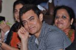 Aamir Khan at Kem Hospital in Mumbai on 27th Jan 2013 (39).JPG